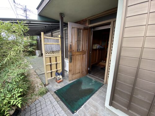 玄関(外)