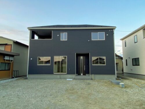 袋井市広岡 新築建売住宅１号棟（全２棟）